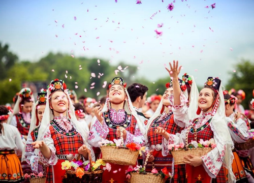 Cuộc sống thanh bình, nét văn hóa đa dạng tại Bulgaria